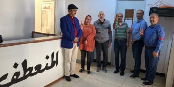 صحافيات وصحافيو جريدة “المنعطف” في الحدث