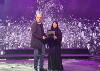 دبي: تكريم النقابة الوطنية للصحافة المغربية